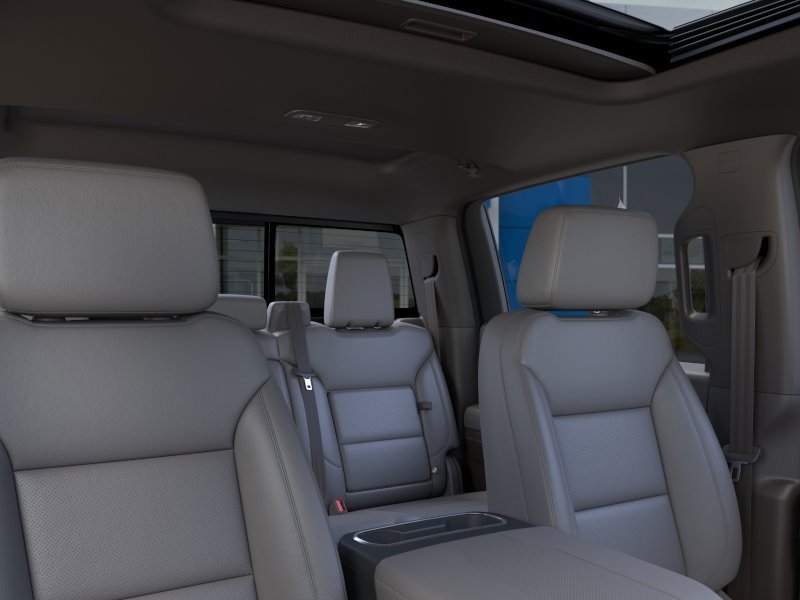 Chevrolet Silverado 1500 4WD Crew Cab 147" LTZ 2024