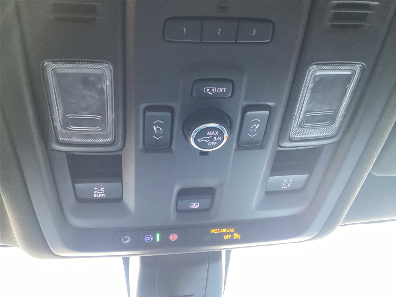 Chevrolet Suburban 2WD 4dr LT 2021