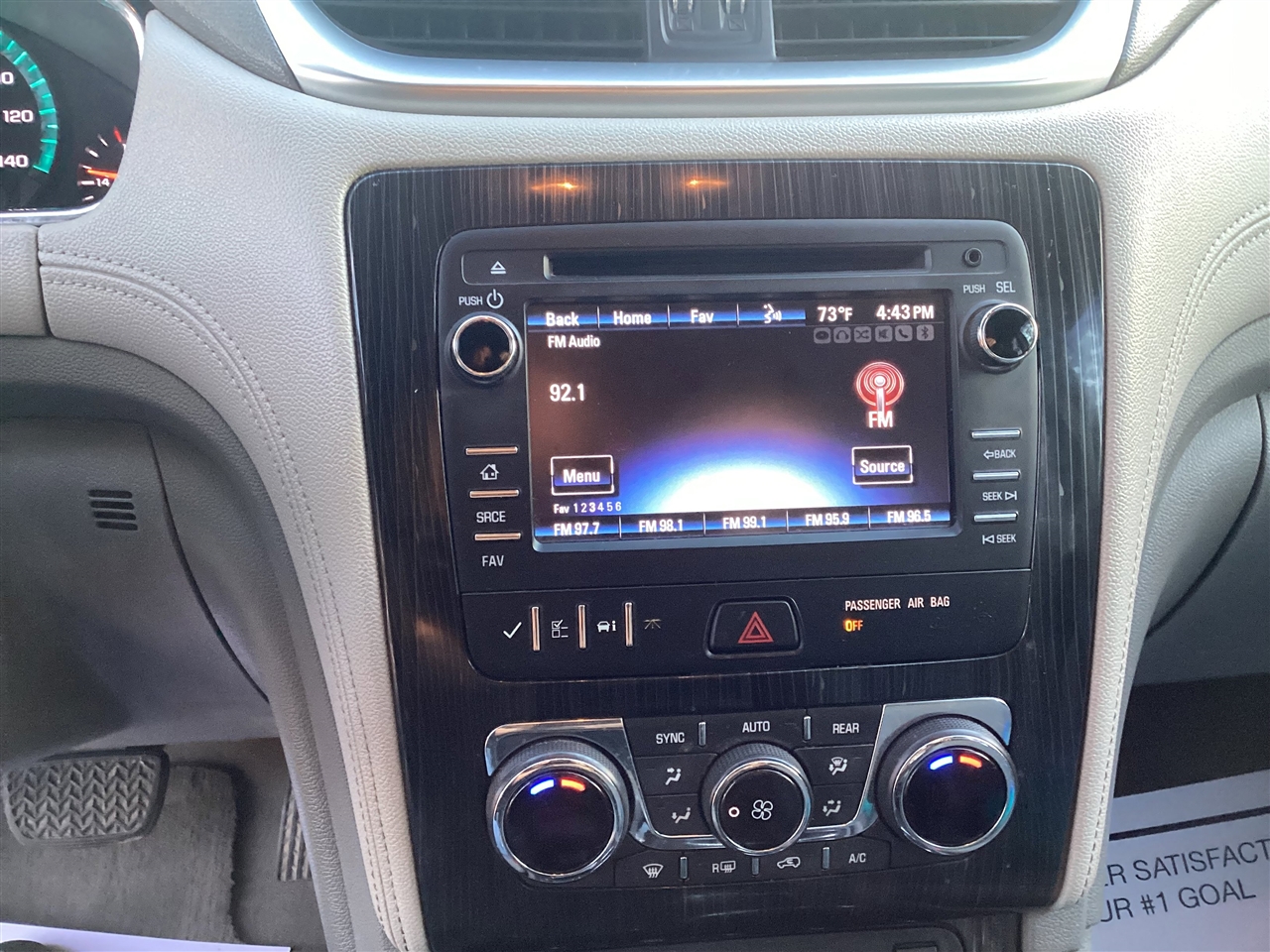 Chevrolet Traverse FWD 4dr LT w/2LT 2017