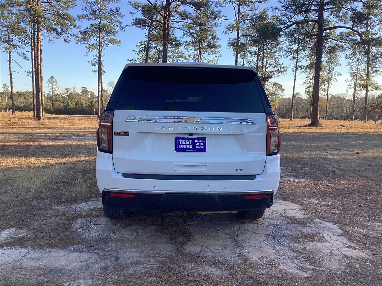 Chevrolet Suburban 2WD 4dr LT 2021