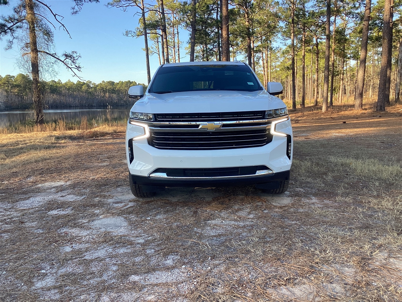 Chevrolet Suburban 2WD 4dr LT 2021