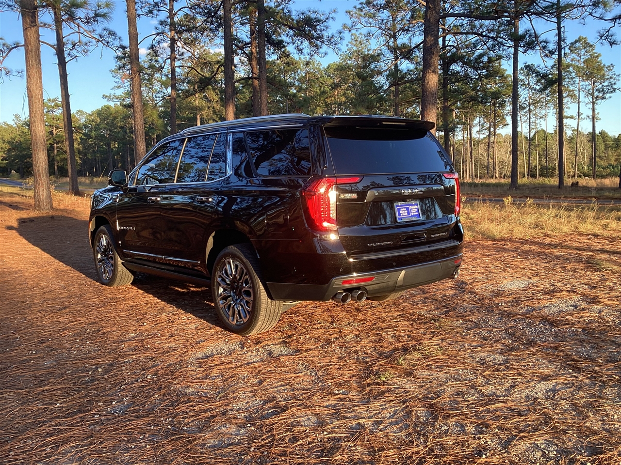 GMC Yukon 4WD 4dr Denali Ultimate 2024