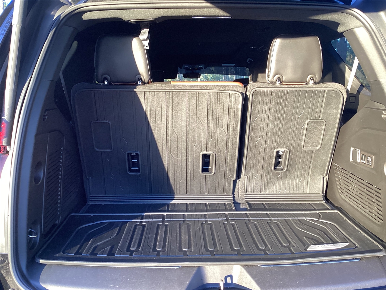 GMC Yukon 4WD 4dr Denali Ultimate 2024