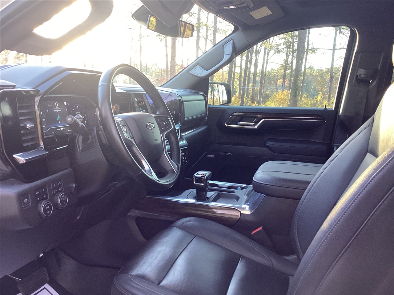 Chevrolet Silverado 1500 4WD Crew Cab 147" RST 2023