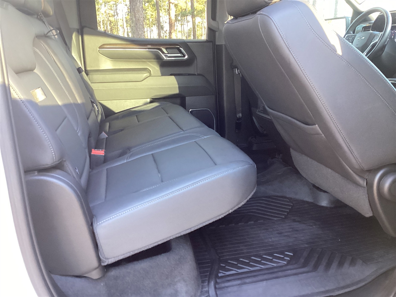 Chevrolet Silverado 1500 4WD Crew Cab 147" RST 2023