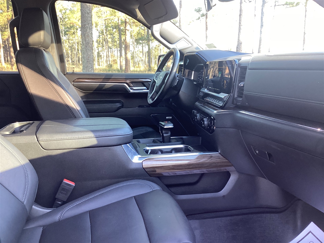 Chevrolet Silverado 1500 4WD Crew Cab 147" RST 2023