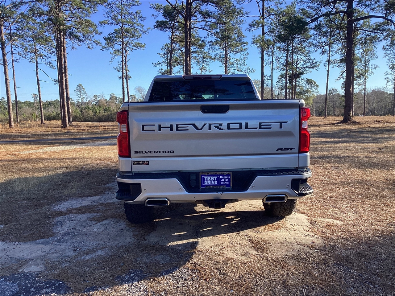 Chevrolet Silverado 1500 4WD Crew Cab 147" RST 2021