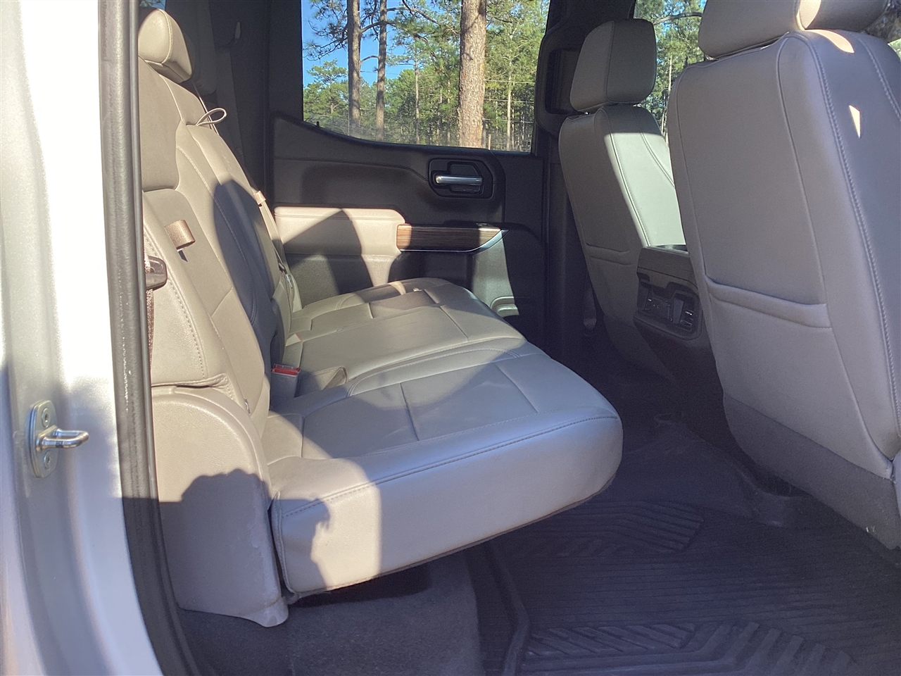 Chevrolet Silverado 1500 4WD Crew Cab 147" RST 2021