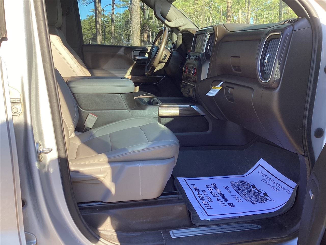 Chevrolet Silverado 1500 4WD Crew Cab 147" RST 2021