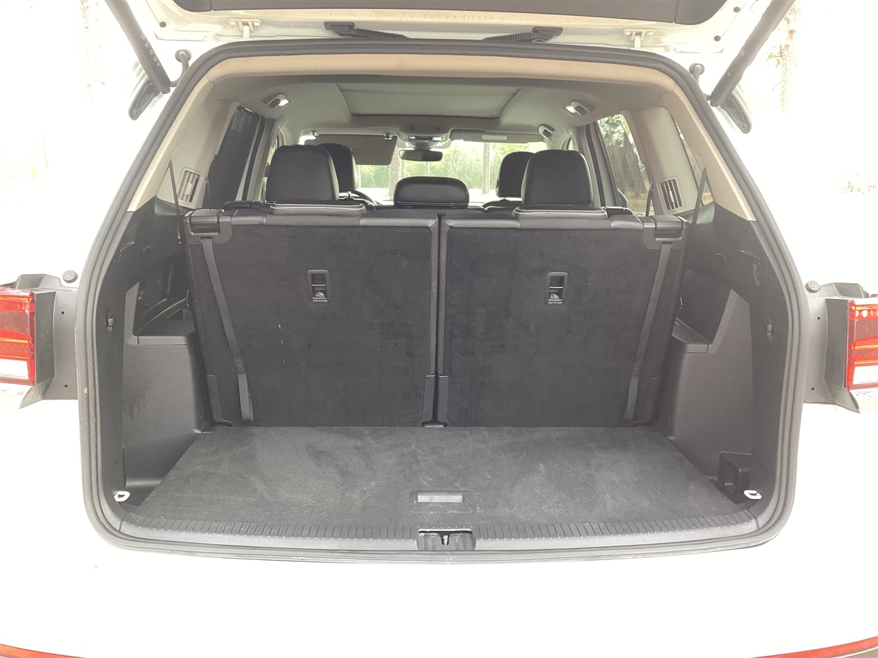 Volkswagen Atlas 2.0T SE w/Technology 4MOTION 2024