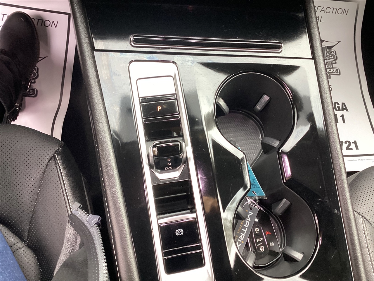 Volkswagen Atlas 2.0T SE w/Technology 4MOTION 2024