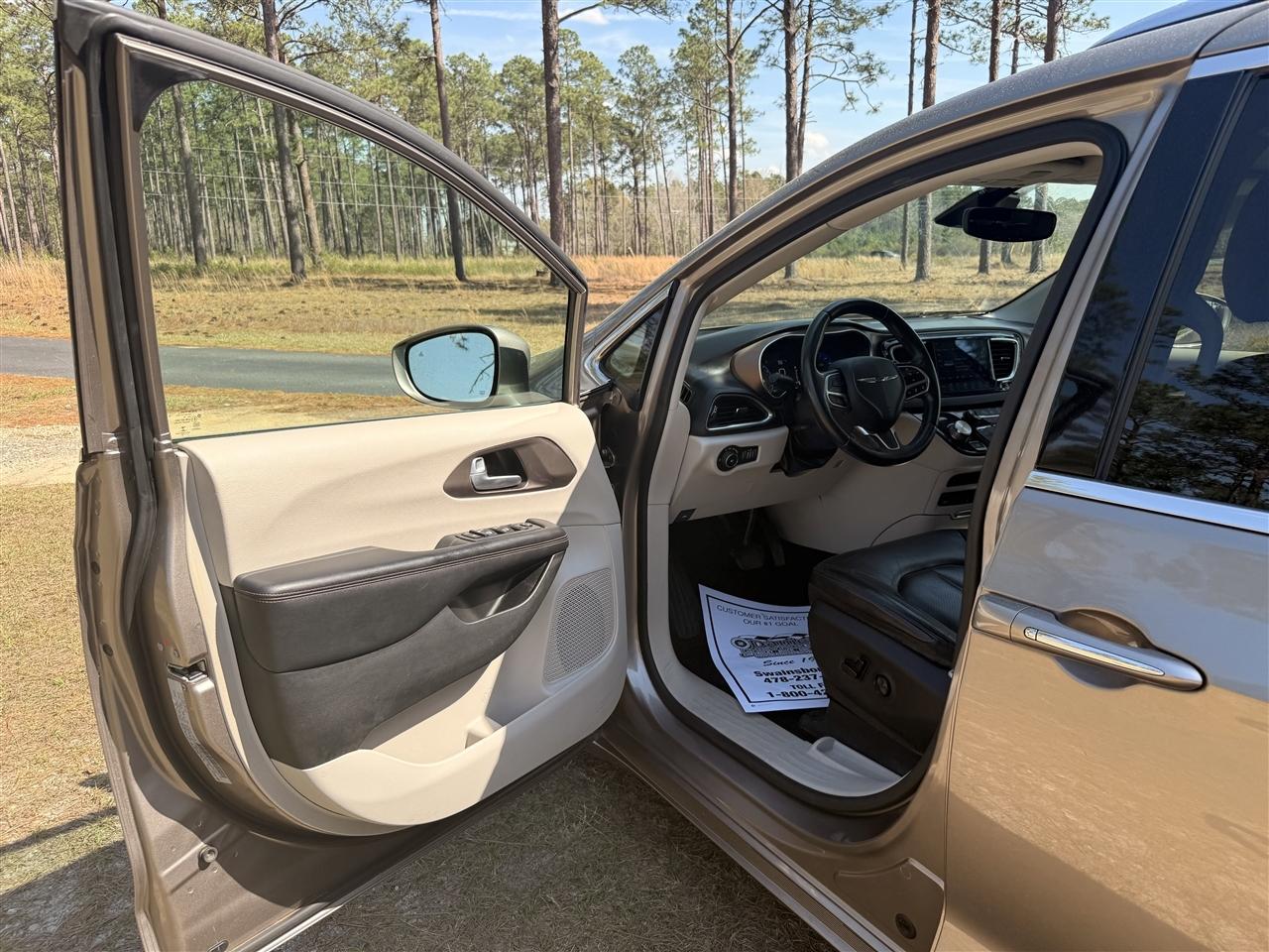 Chrysler Pacifica Touring L Plus FWD 2018