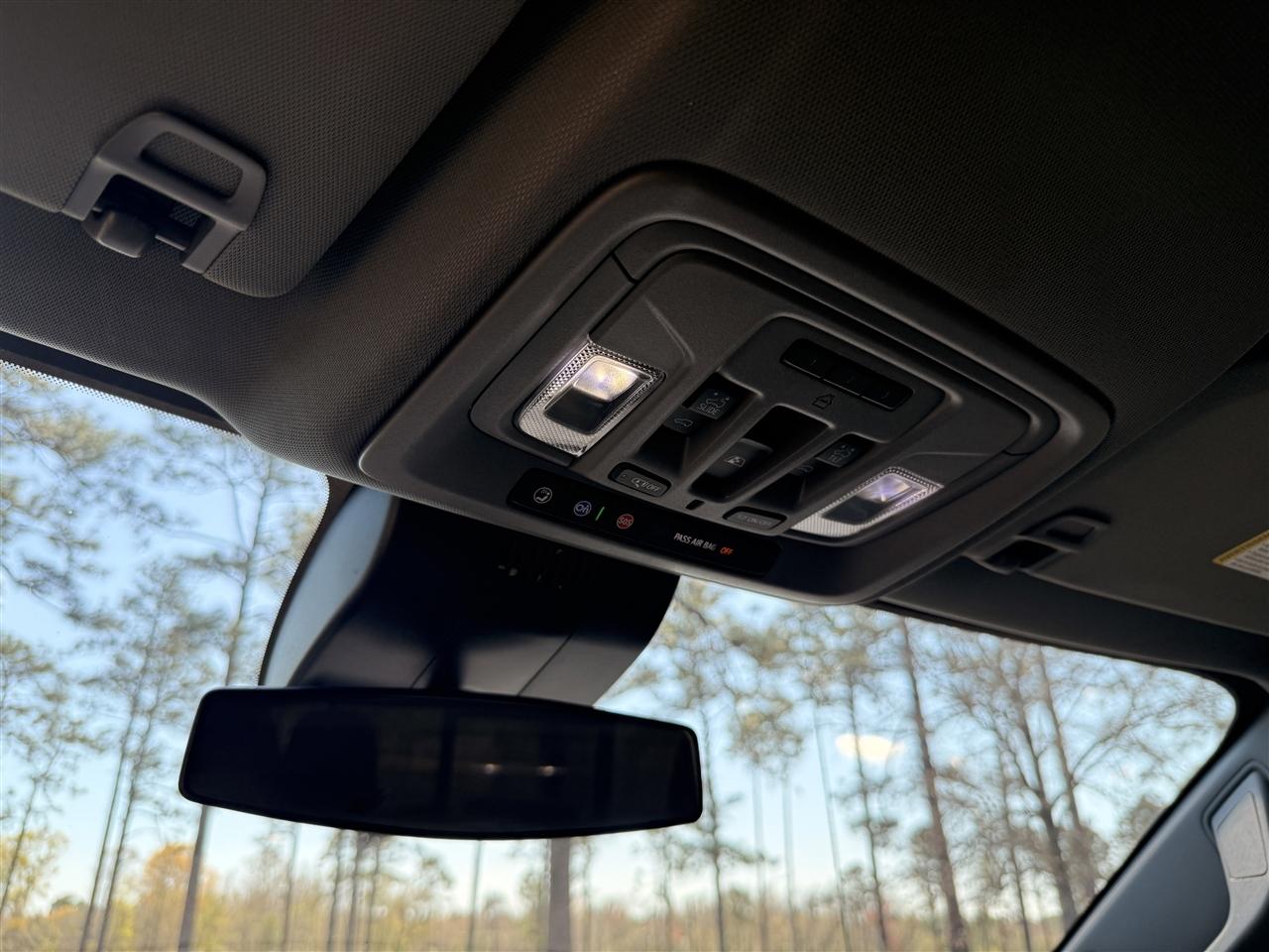 Chevrolet Silverado 1500 4WD Crew Cab 147" RST 2024