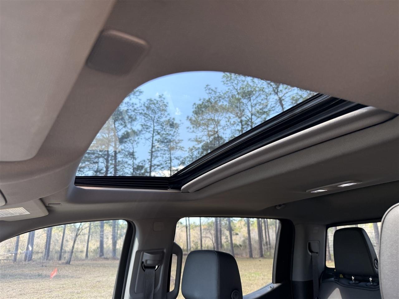 Chevrolet Silverado 1500 4WD Crew Cab 147" RST 2024