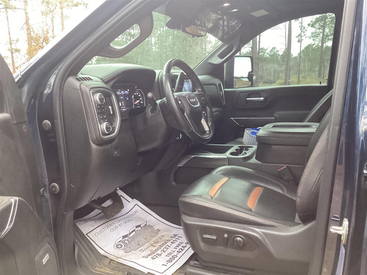 GMC Sierra 2500HD 4WD Crew Cab 159" AT4 2022