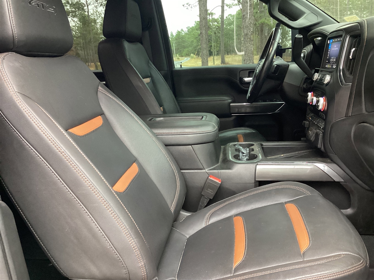 GMC Sierra 2500HD 4WD Crew Cab 159" AT4 2022