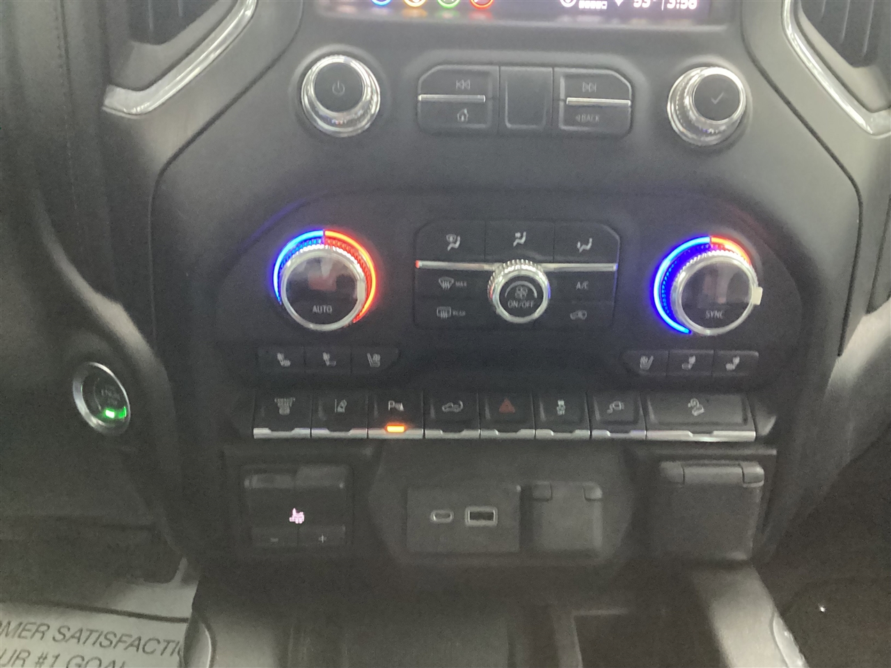 GMC Sierra 2500HD 4WD Crew Cab 159" AT4 2022