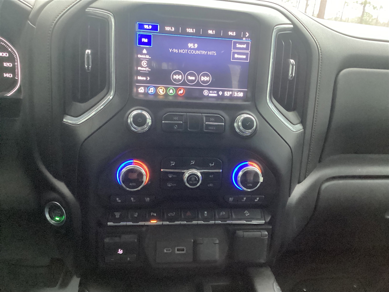 GMC Sierra 2500HD 4WD Crew Cab 159" AT4 2022