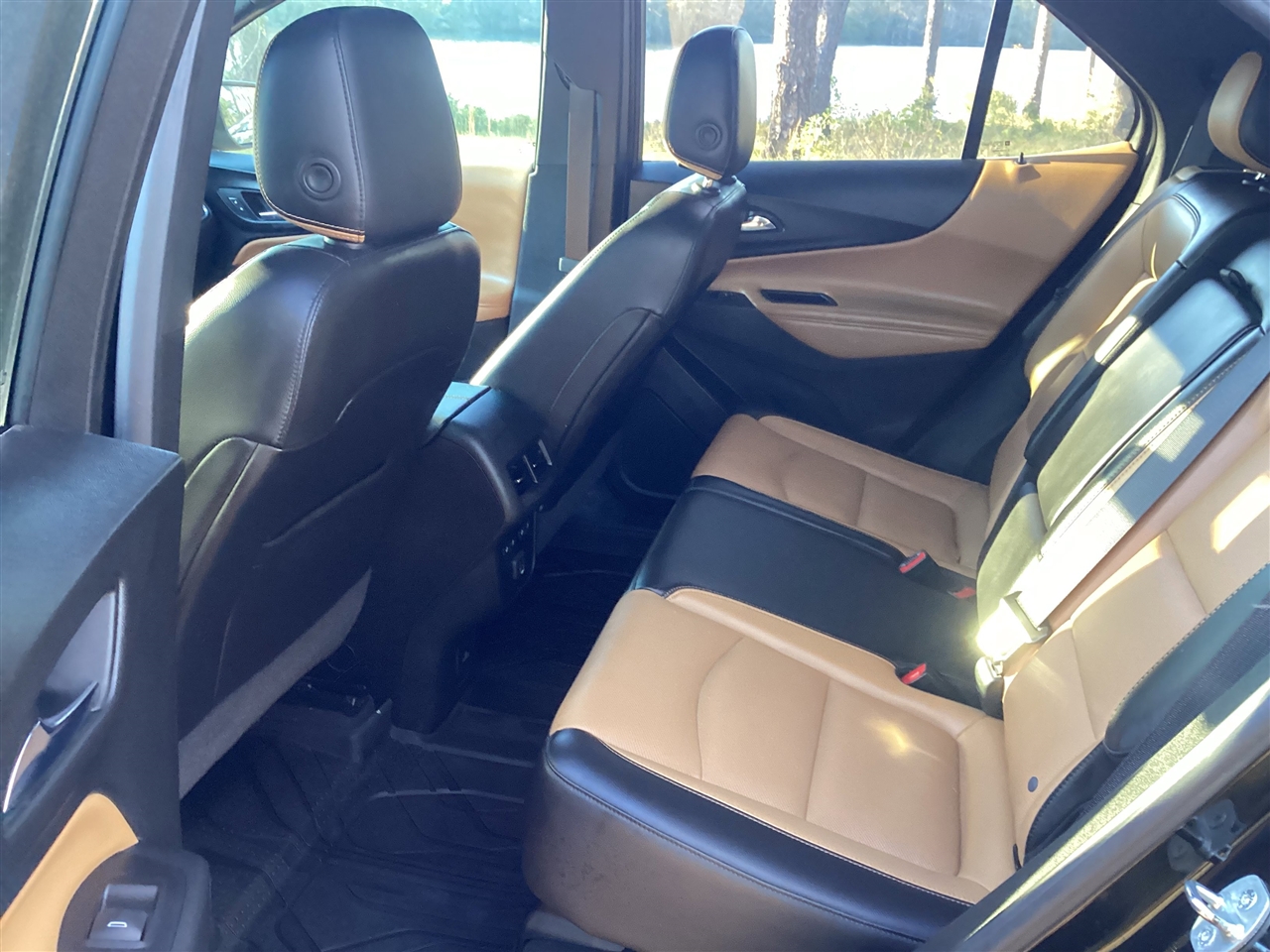 Chevrolet Equinox FWD 4dr Premier 2021