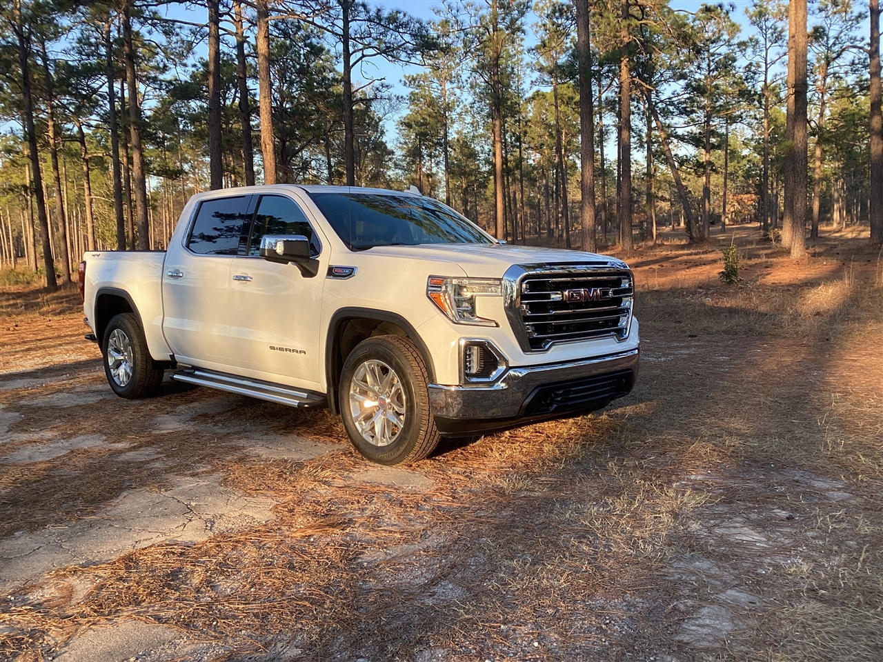 GMC Sierra 1500 4WD Crew Cab 147" SLT 2019