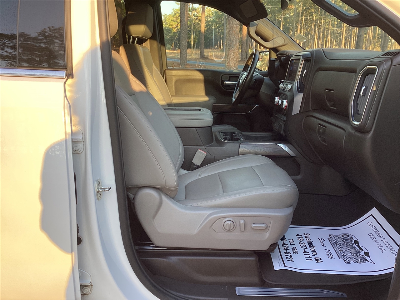 GMC Sierra 1500 4WD Crew Cab 147" SLT 2019