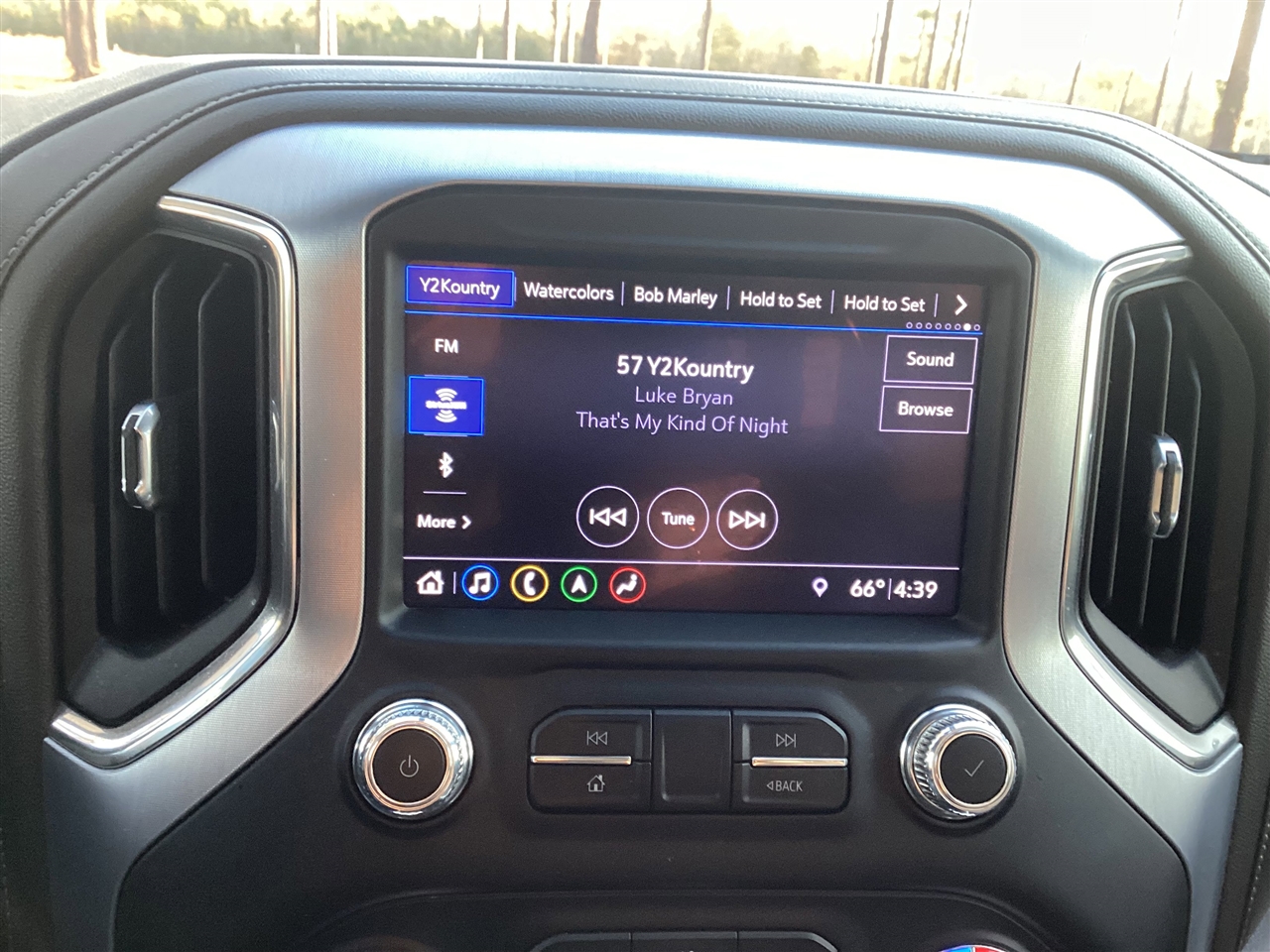 GMC Sierra 1500 4WD Crew Cab 147" SLT 2019