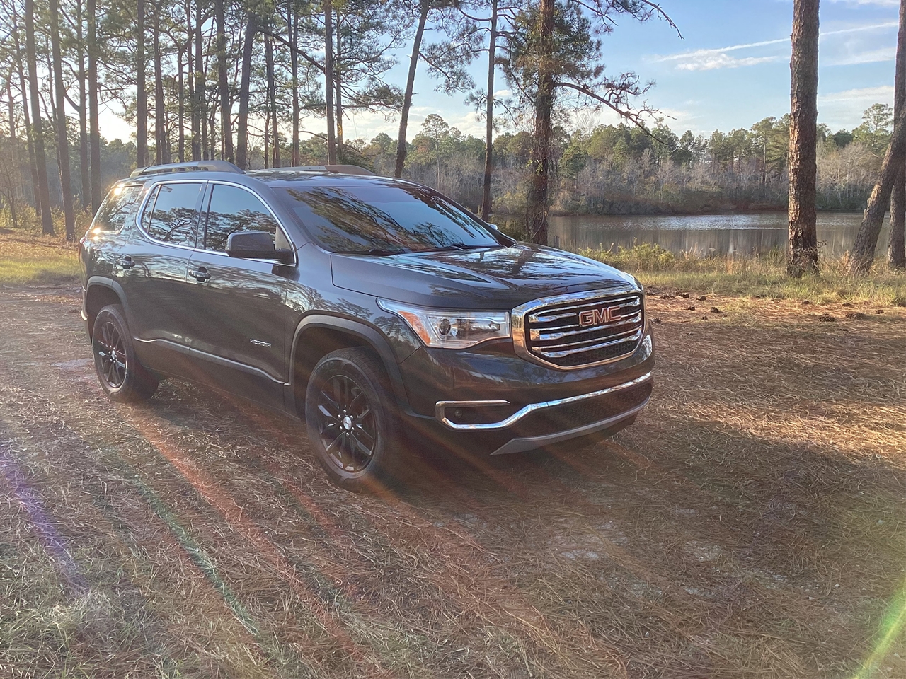 GMC Acadia FWD 4dr SLT w/SLT-1 2019