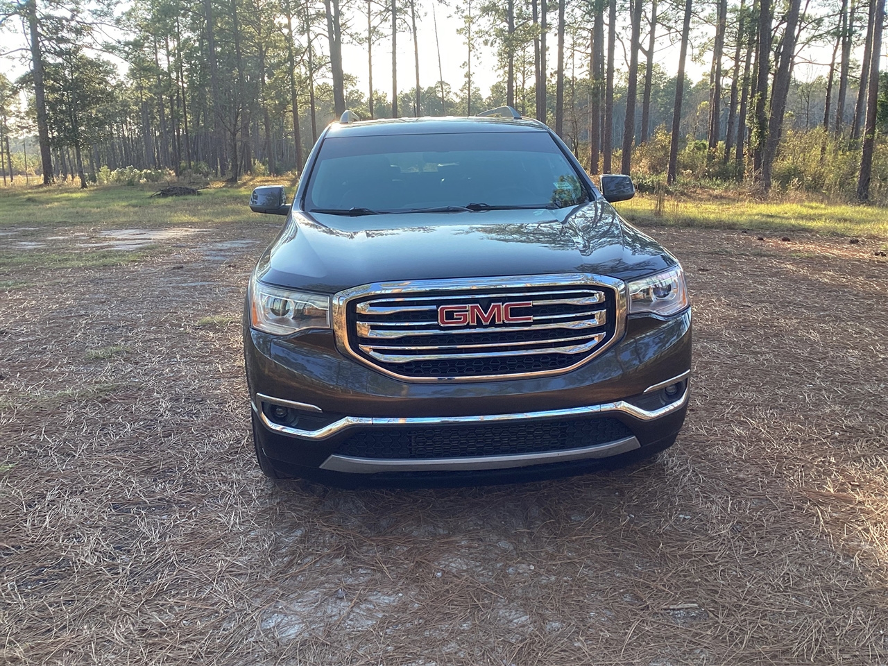 GMC Acadia FWD 4dr SLT w/SLT-1 2019