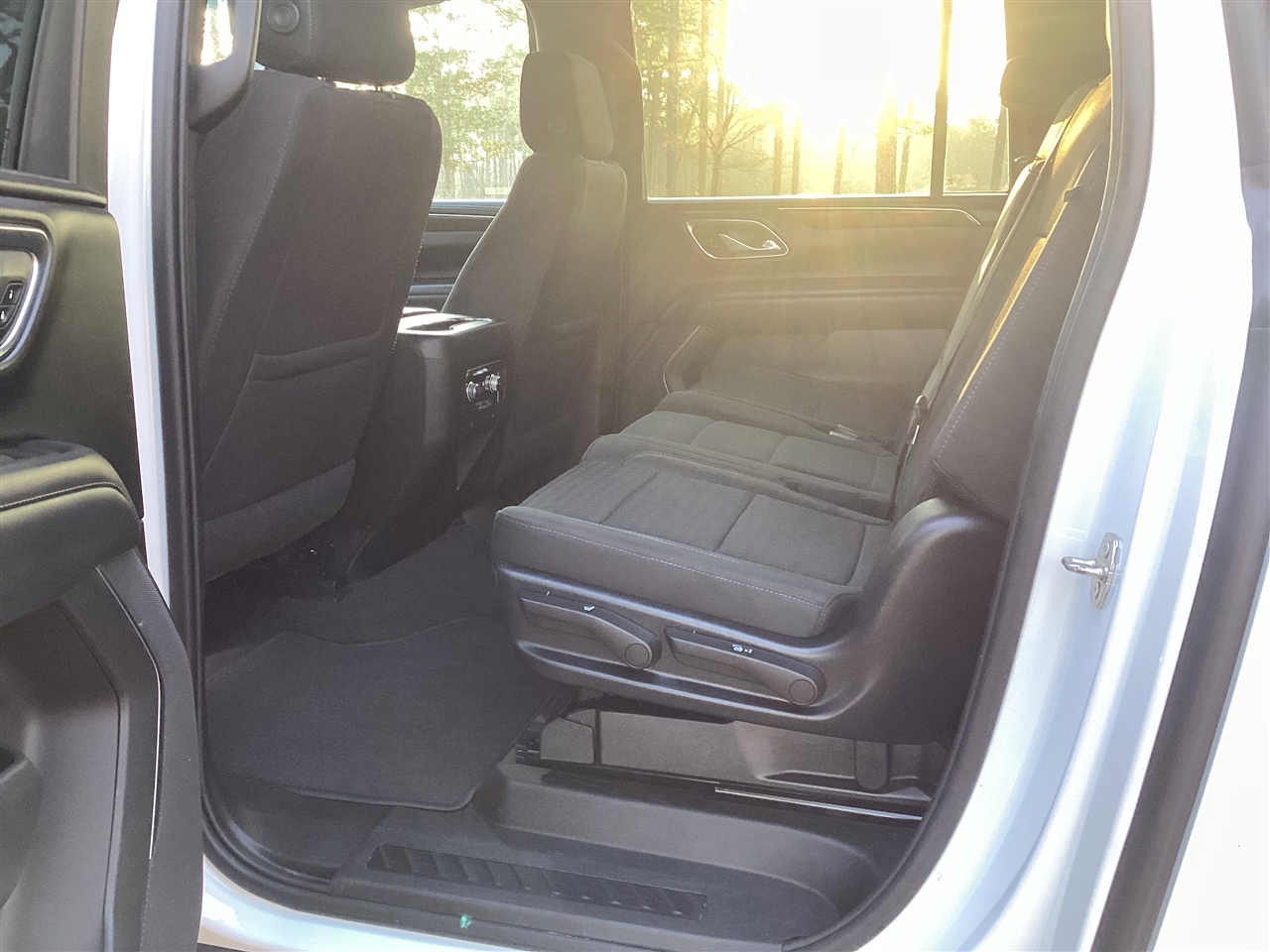 GMC Yukon XL 2WD 4dr SLE 2022