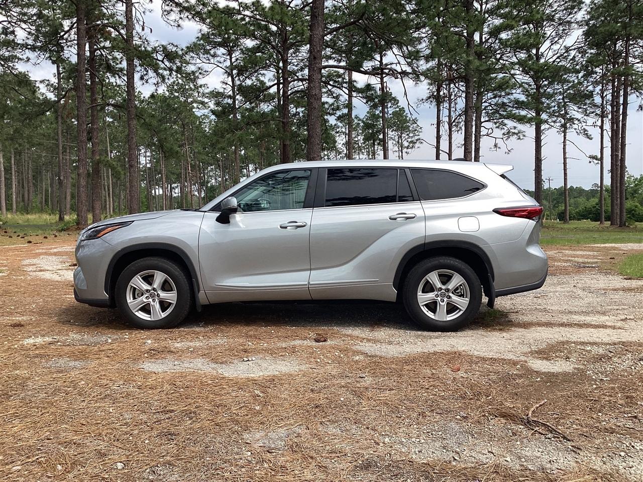 Toyota Highlander Platinum AWD (Natl) 2023