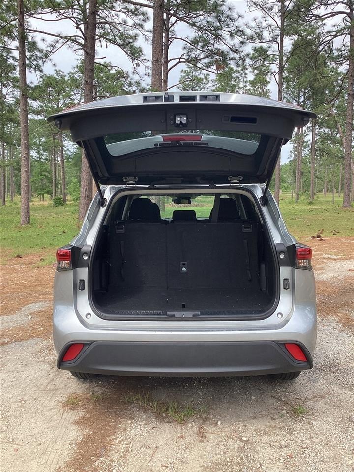 Toyota Highlander Platinum AWD (Natl) 2023