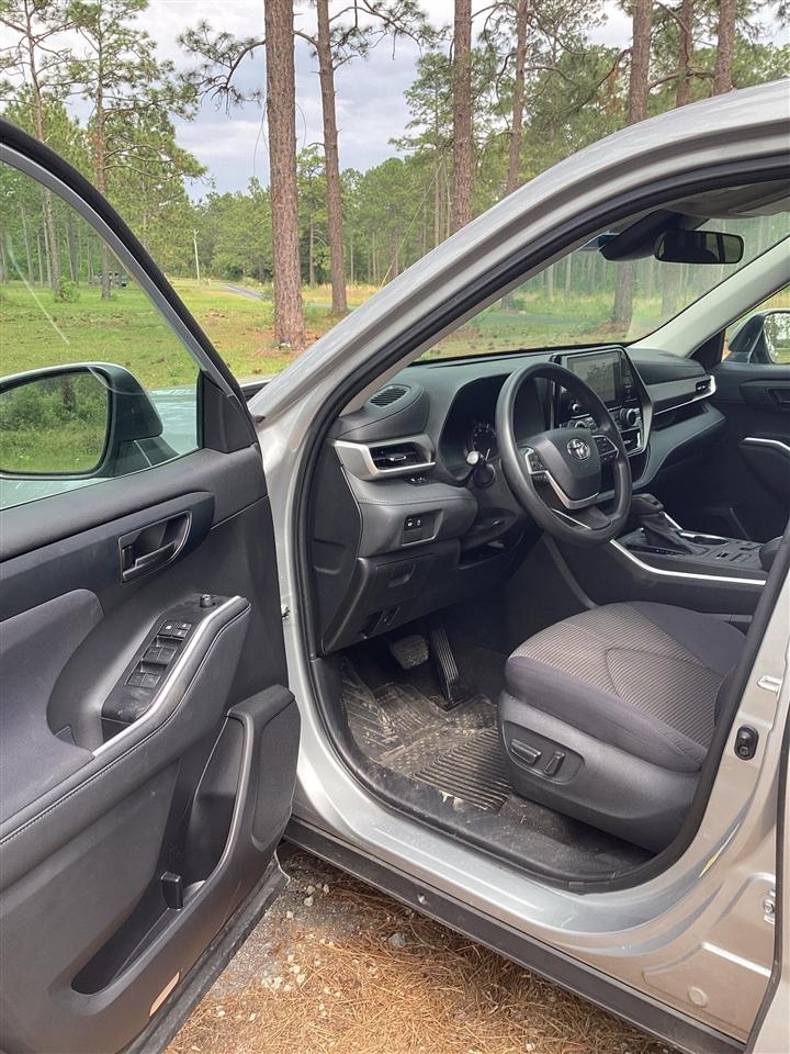 Toyota Highlander Platinum AWD (Natl) 2023