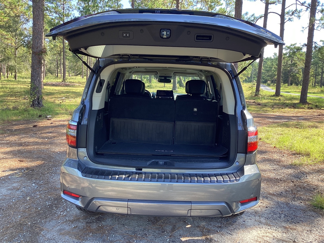 Nissan Armada 4x4 SL 2023