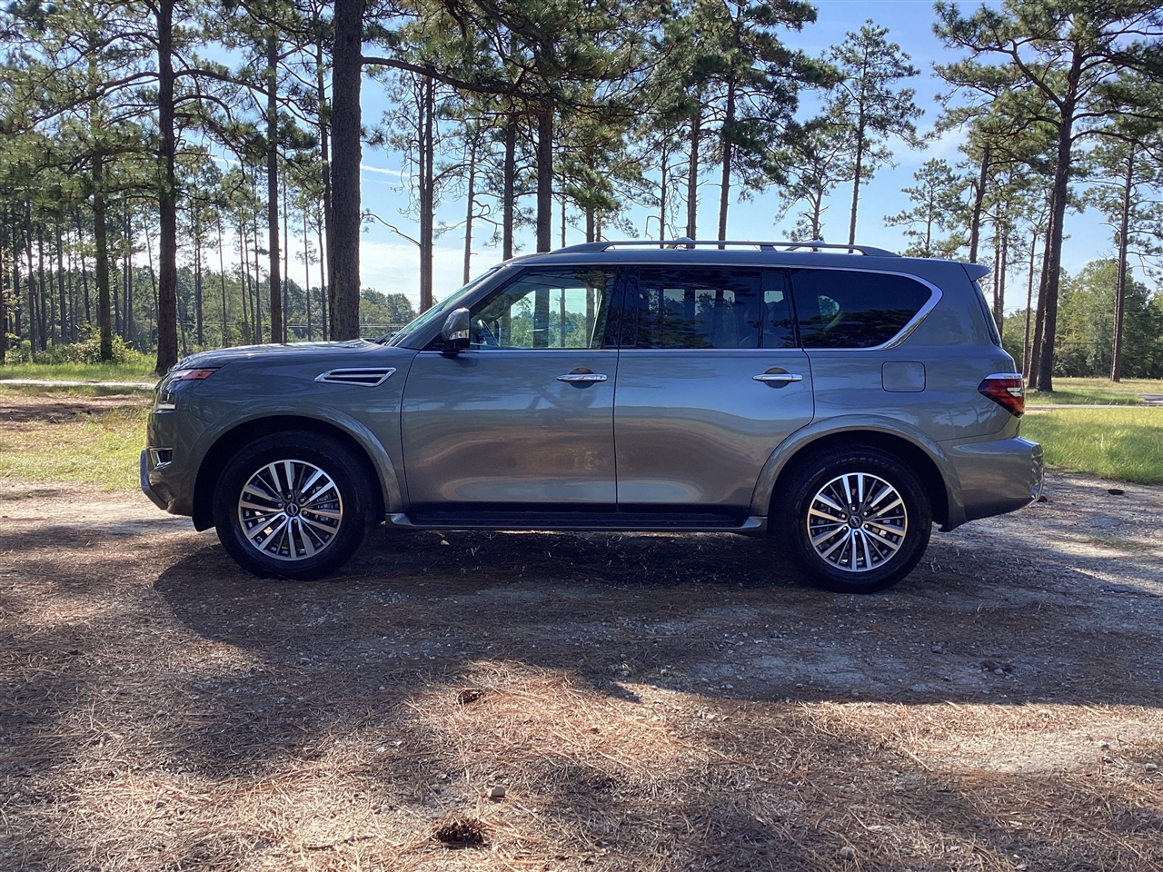 Nissan Armada 4x4 SL 2023