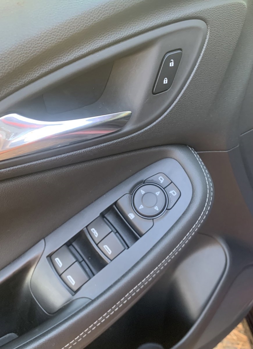 Buick Encore GX FWD 4dr Sport Touring 2024