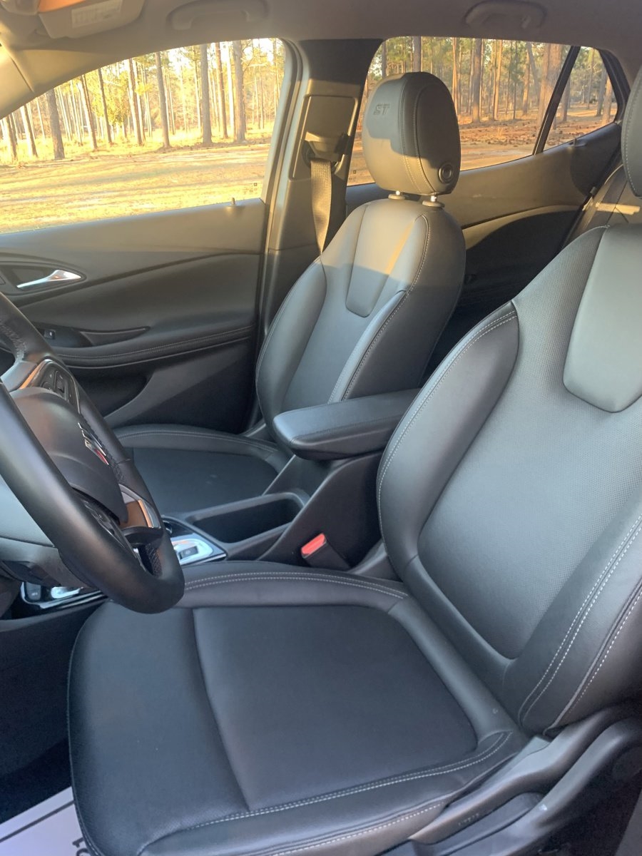 Buick Encore GX FWD 4dr Sport Touring 2024