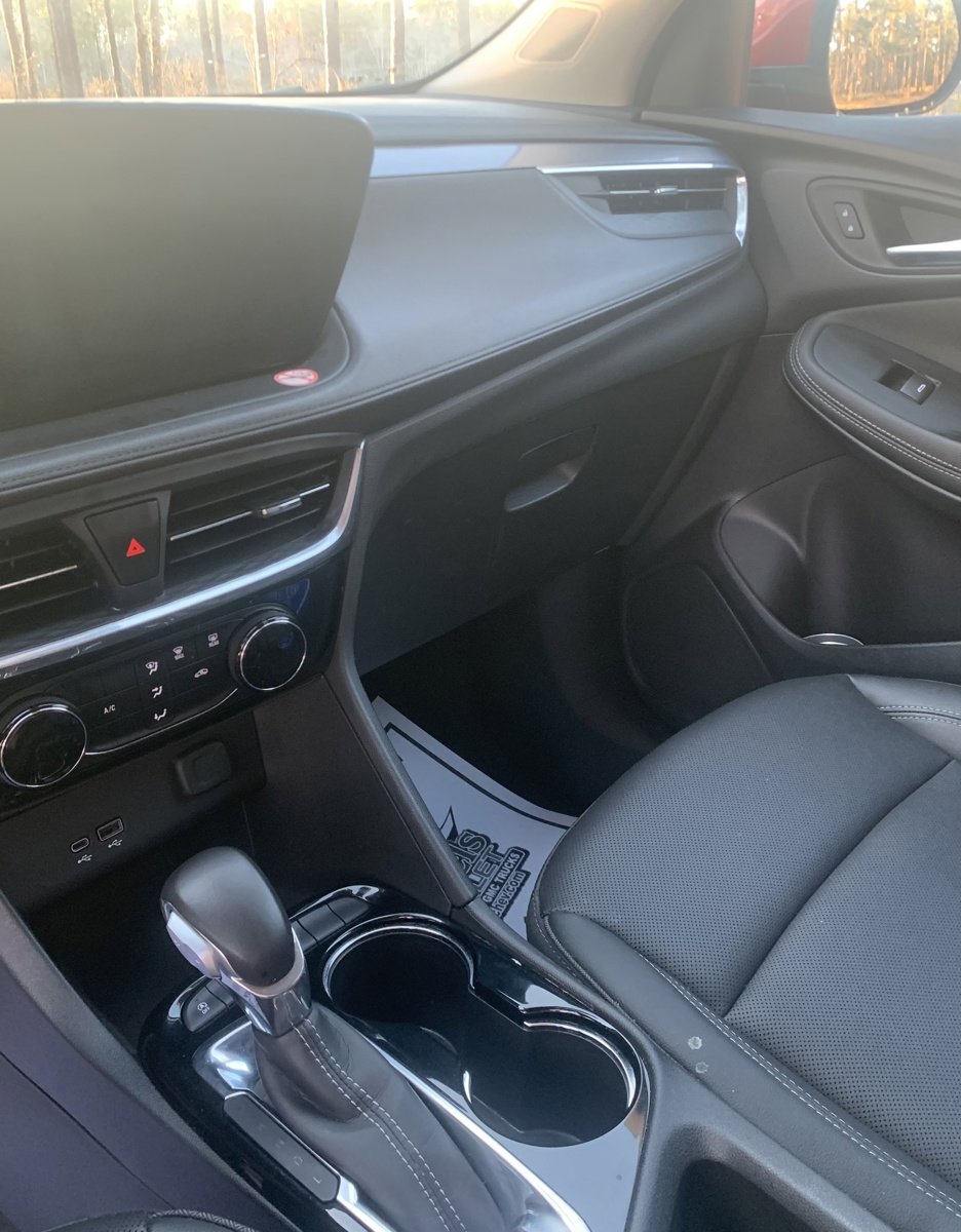 Buick Encore GX FWD 4dr Sport Touring 2024