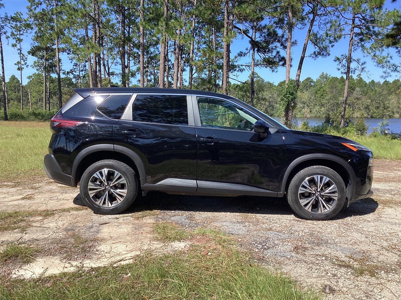 Nissan Rogue AWD SV 2023