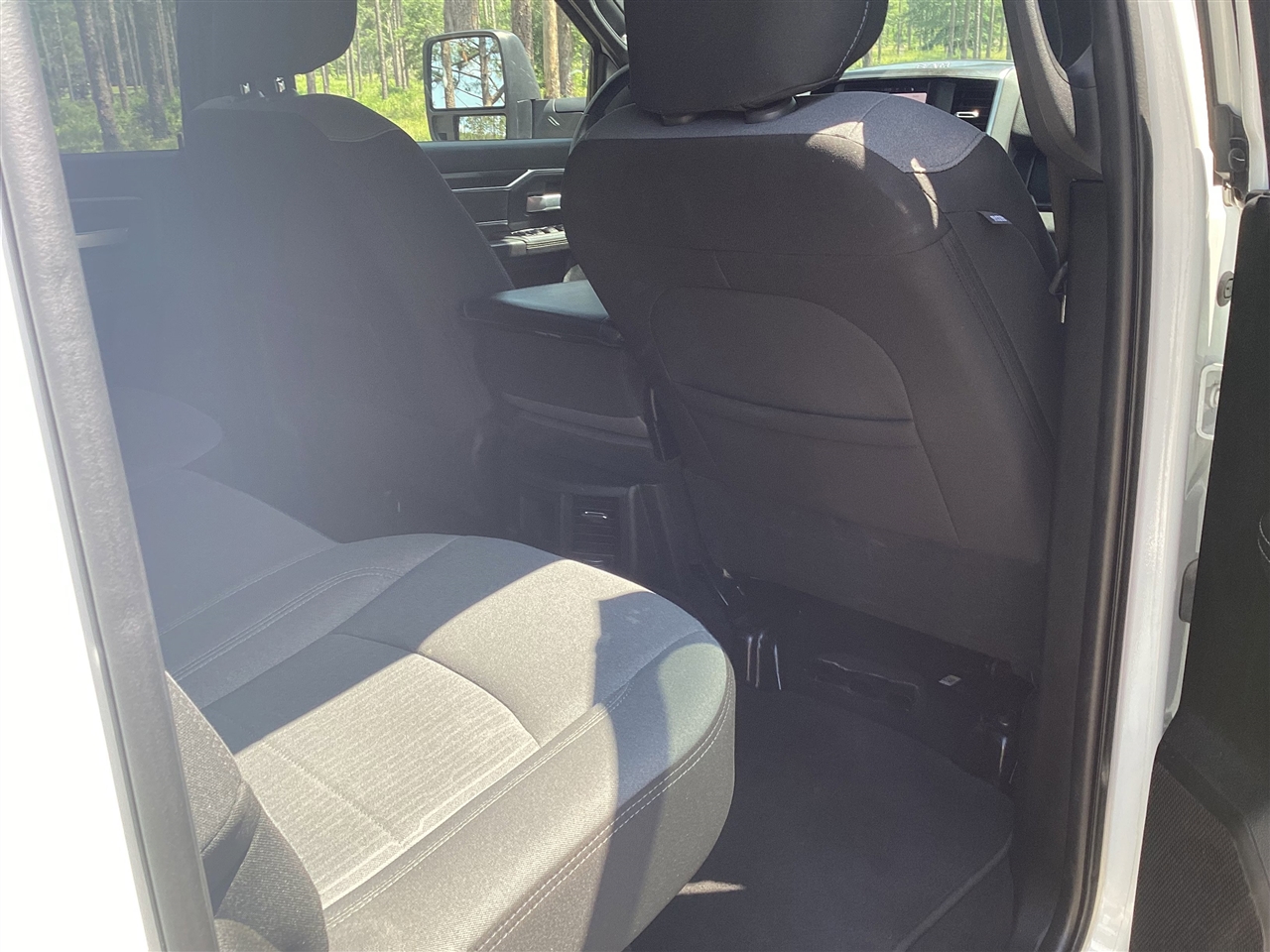 RAM 3500 Big Horn 4x4 Crew Cab 8' Box 2024