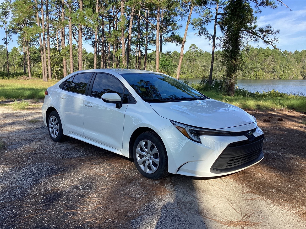 Toyota Corolla Hybrid LE FWD (Natl) 2023