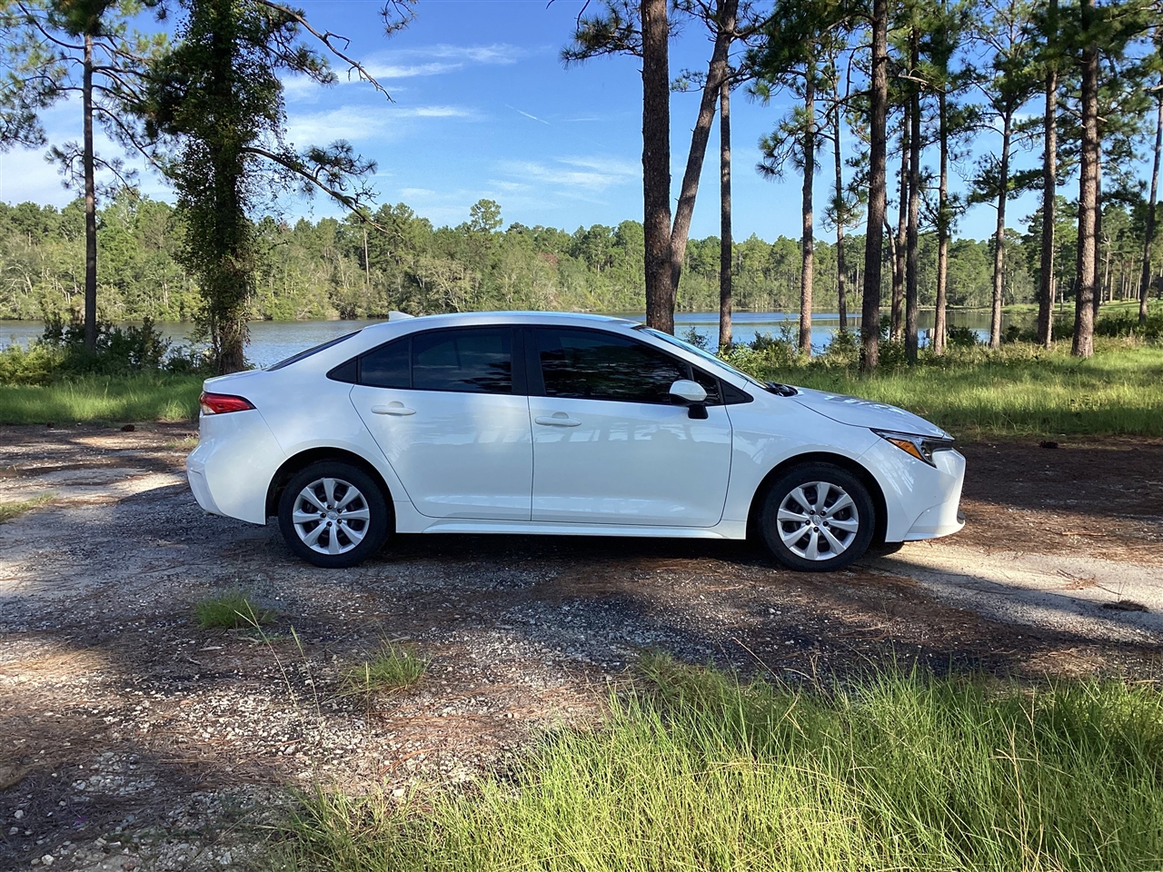 Toyota Corolla Hybrid LE FWD (Natl) 2023