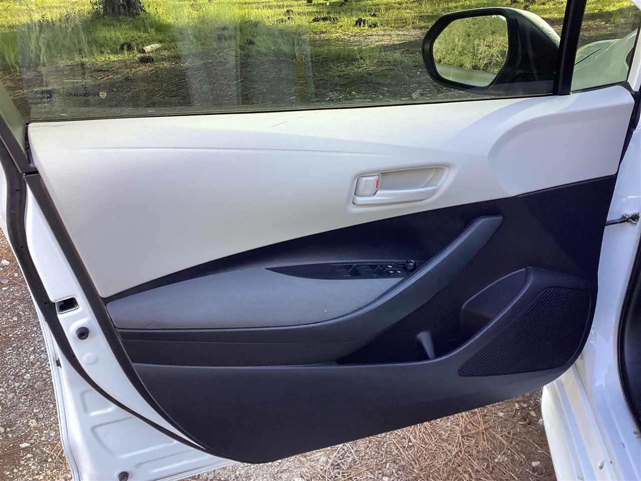 Toyota Corolla Hybrid LE FWD (Natl) 2023