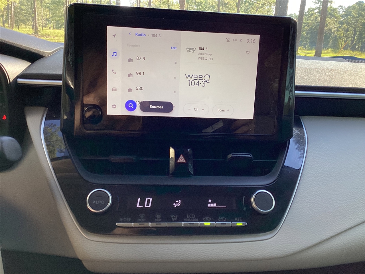 Toyota Corolla Hybrid LE FWD (Natl) 2023