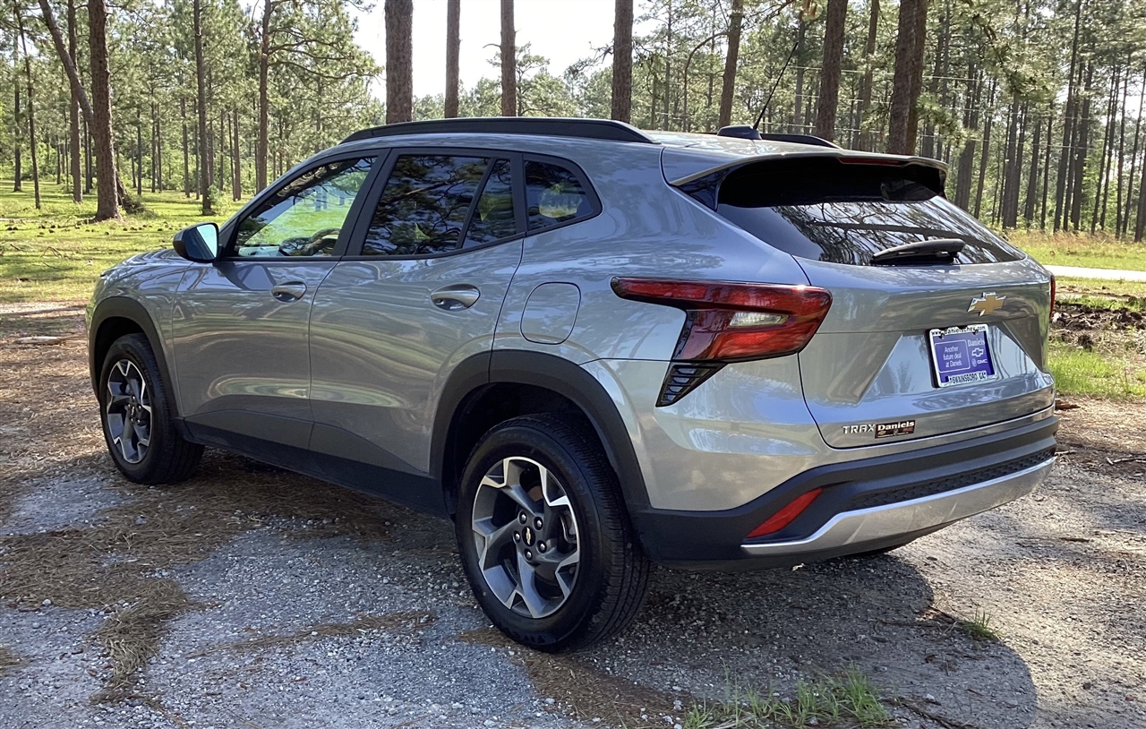 Chevrolet Trax FWD 4dr LT 2024