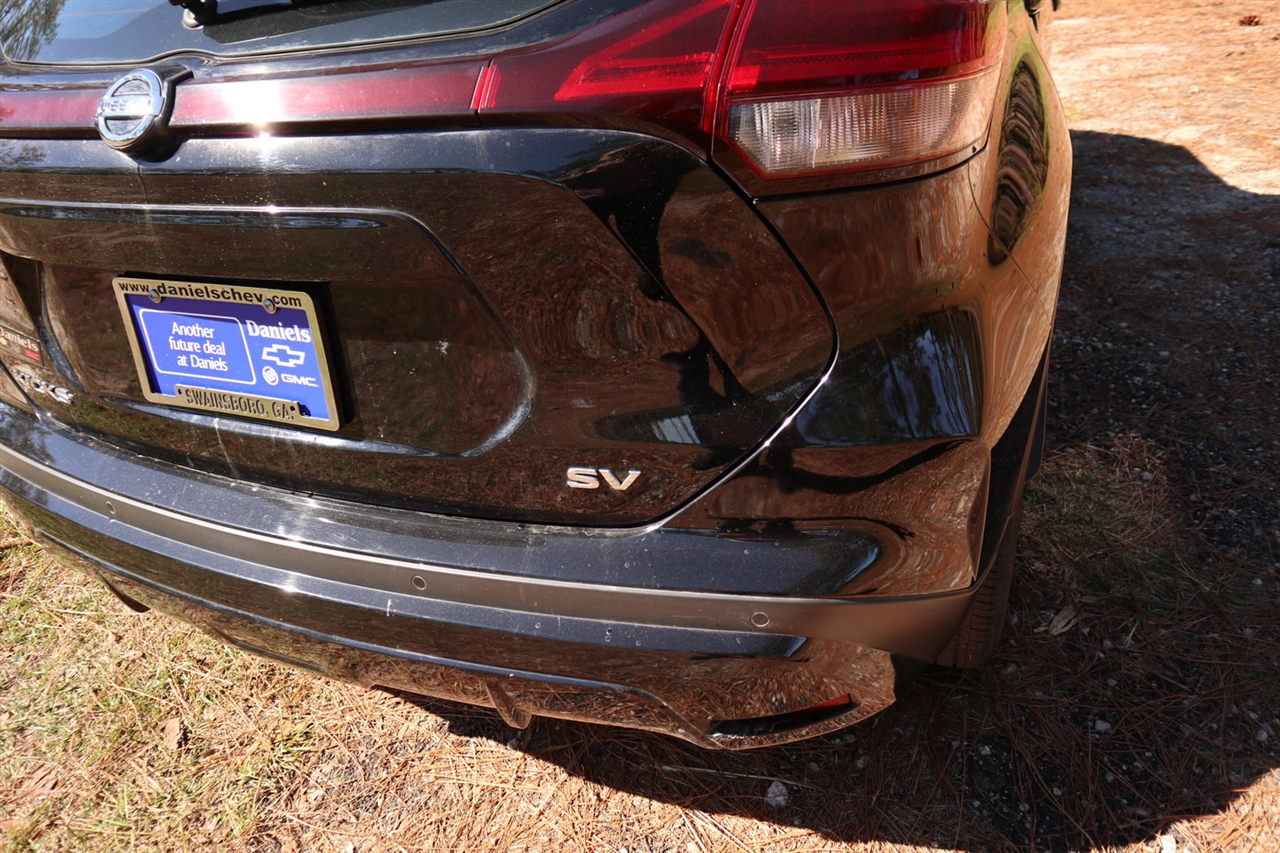 Nissan Kicks SV FWD 2021