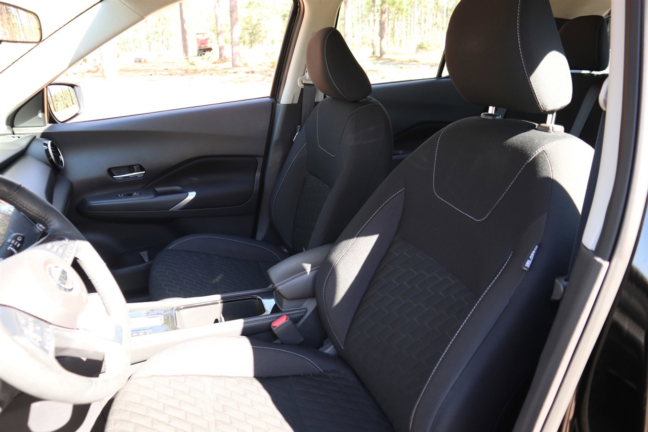 Nissan Kicks SV FWD 2021