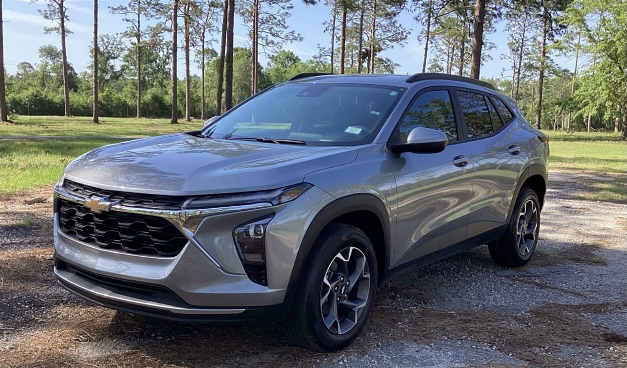 Chevrolet Trax FWD 4dr LT 2024