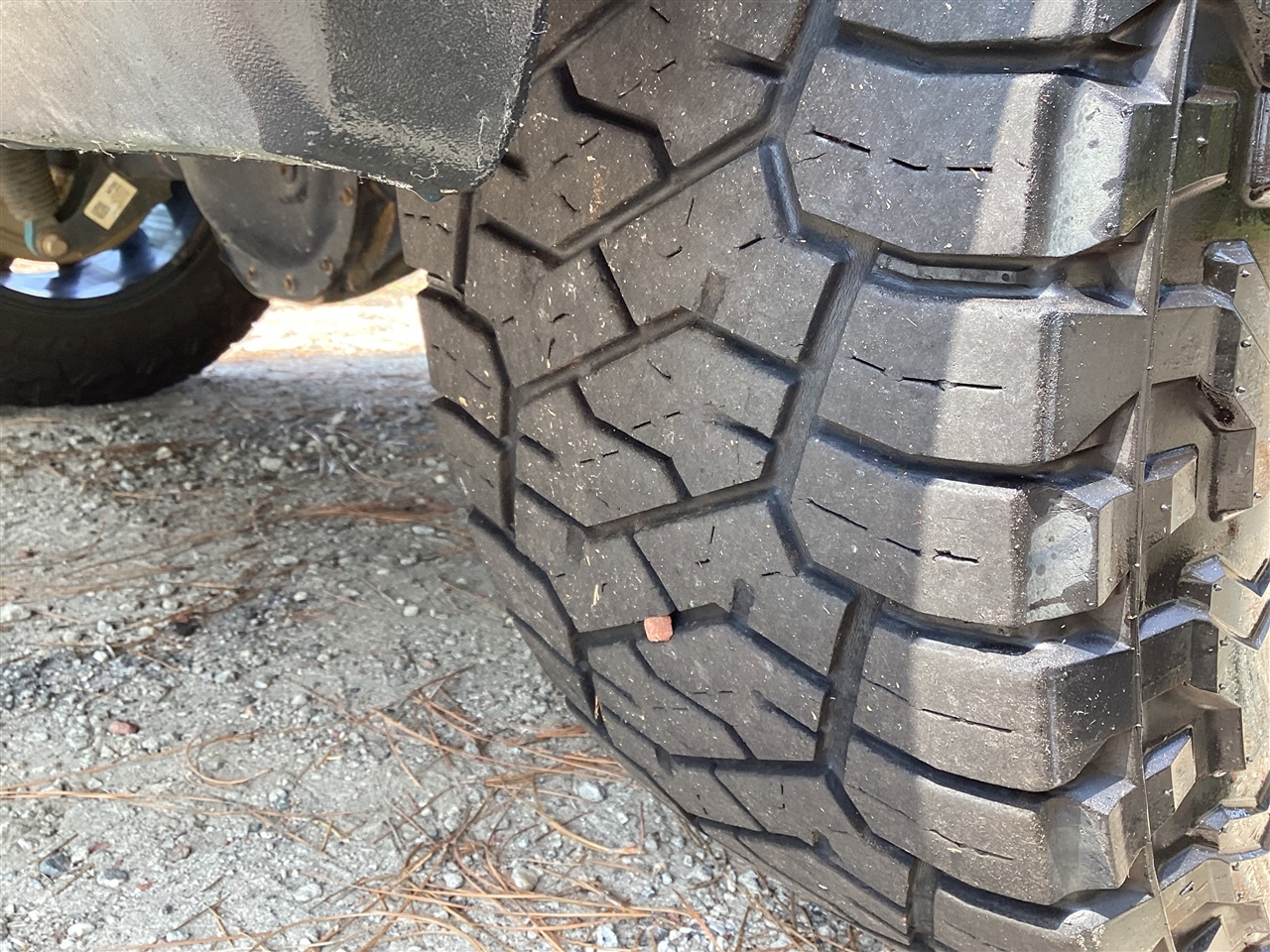 GMC Sierra 1500 4WD Crew Cab 147" AT4X 2022