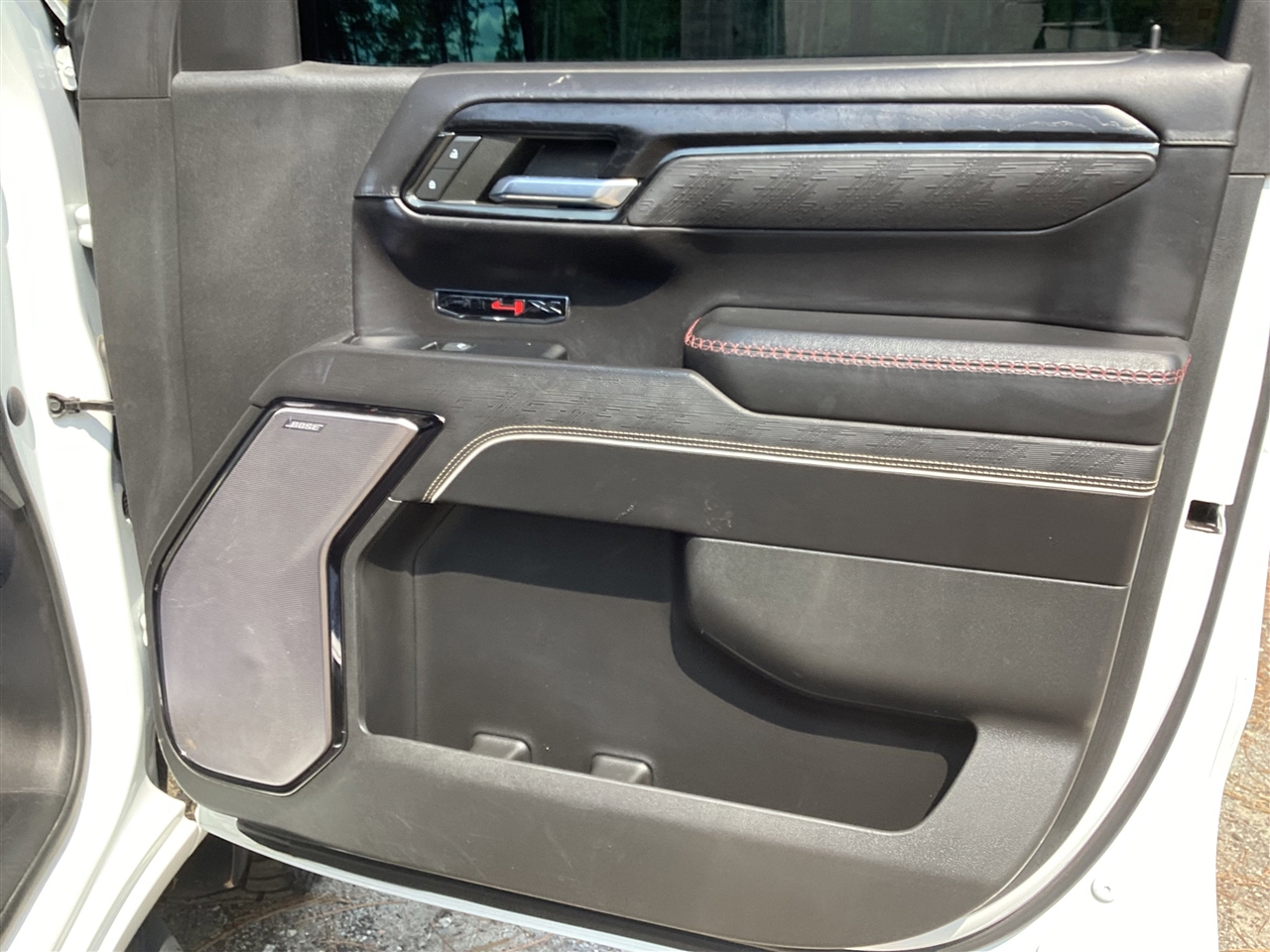 GMC Sierra 1500 4WD Crew Cab 147" AT4X 2022