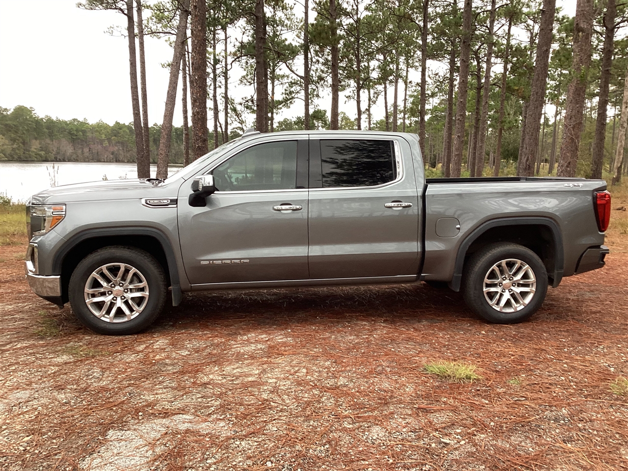 GMC Sierra 1500 4WD Crew Cab 147" SLT 2019